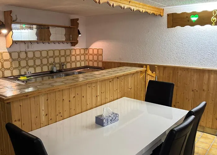 Apartmán With Kitchen, Double Bed, Tv, S-bahn 5 Min Dietzenbach
